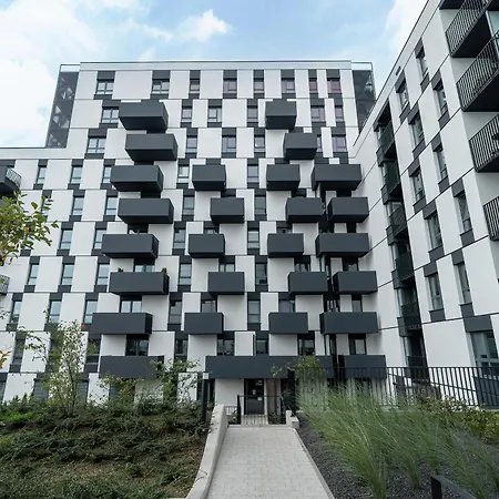 Nowoczesny Z Parkingiem By Renters Apartment Poznan
